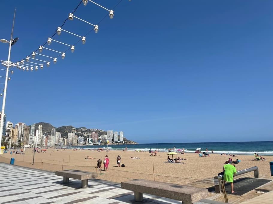 Inmejorable Ubicacion,70M Playa 70M Pueblo Apartment Benidorm Exterior photo