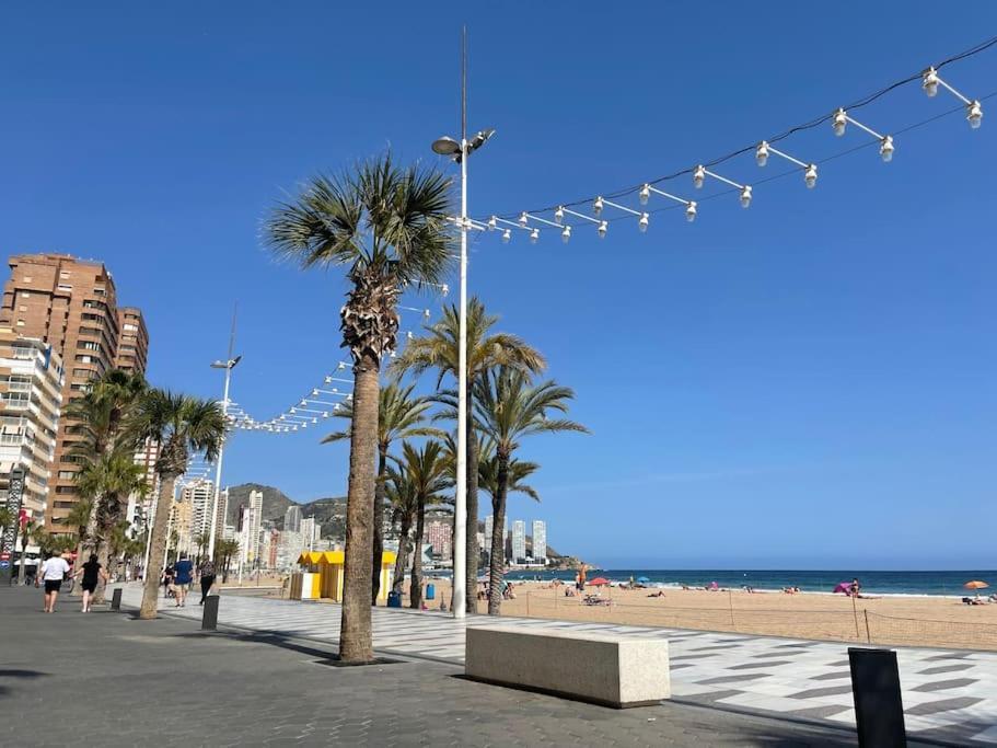 Inmejorable Ubicacion,70M Playa 70M Pueblo Apartment Benidorm Exterior photo