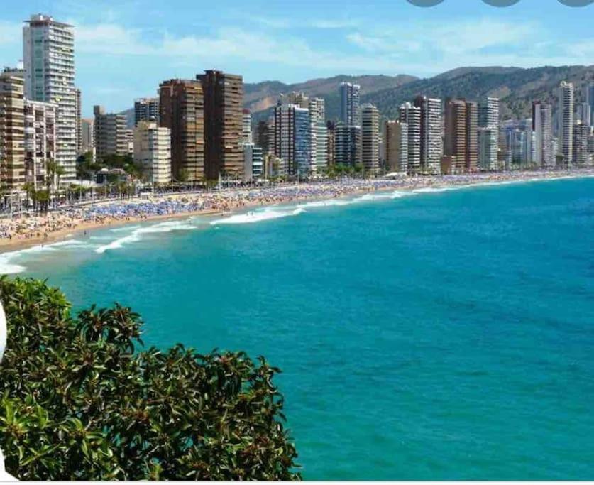 Inmejorable Ubicacion,70M Playa 70M Pueblo Apartment Benidorm Exterior photo